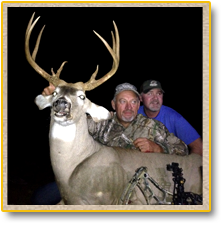 Trophy White Tail Bucks Texas Quality Hunts